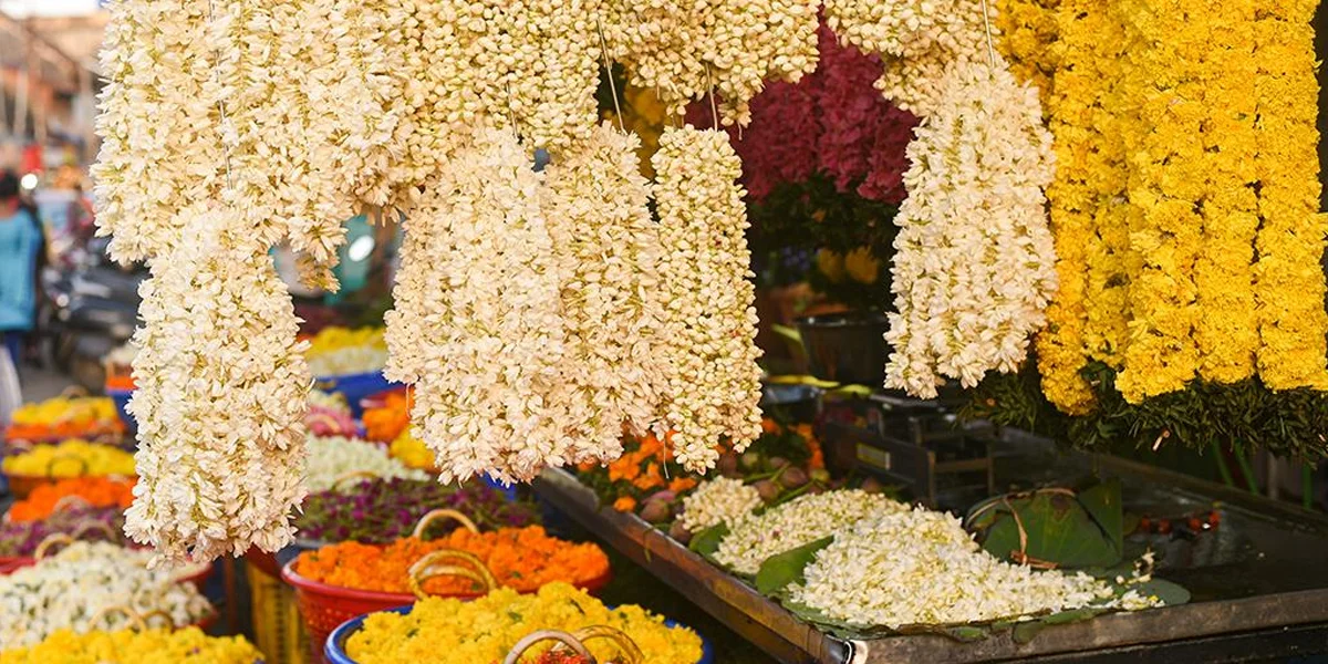 flowers market