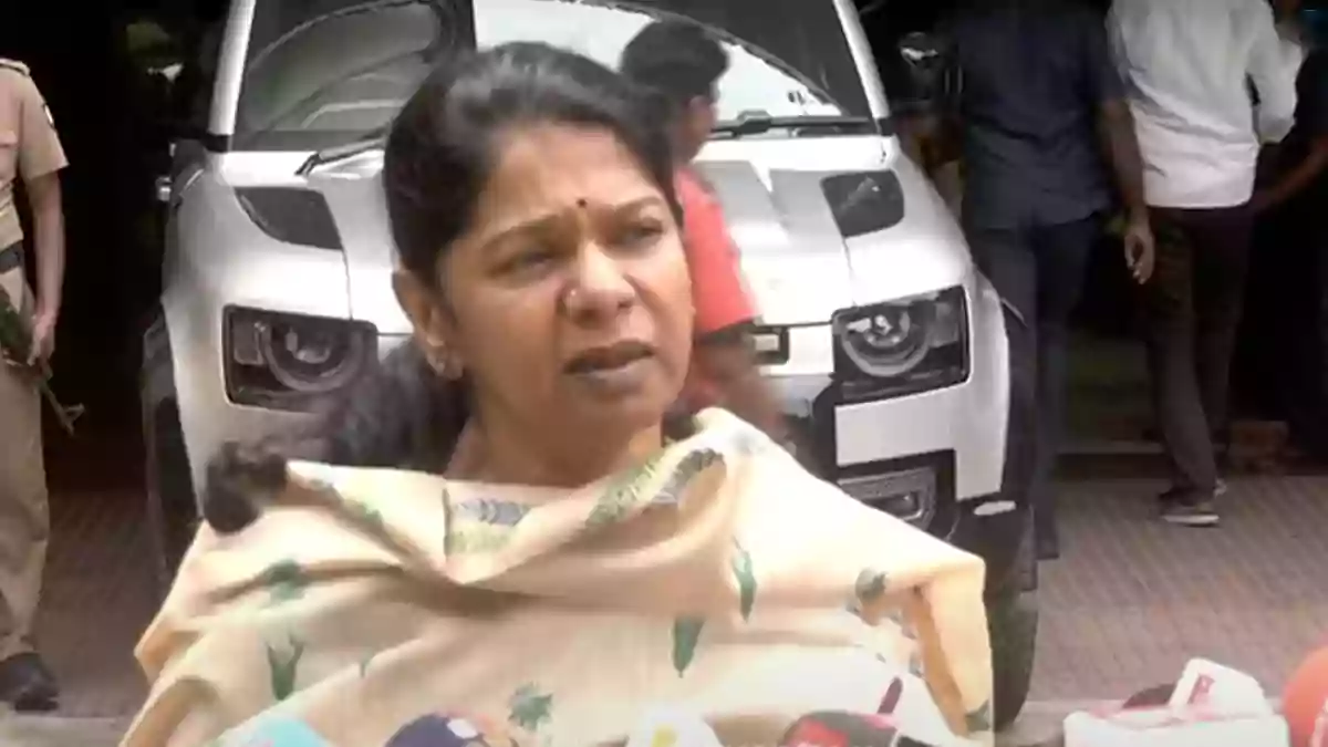 DMK - Kanimozhi