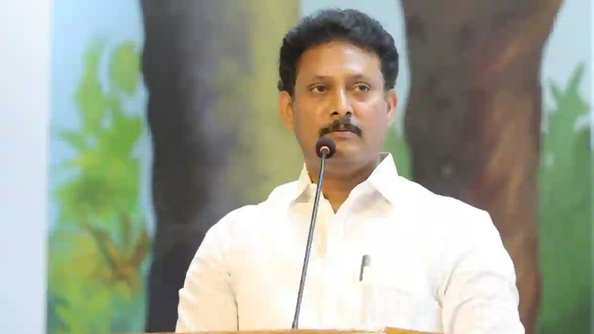 anbil mahesh poyyamozhi