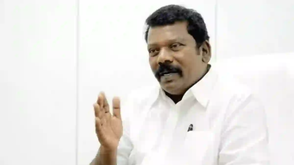 K. Selvaperunthagai