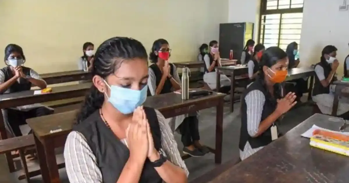 10ம் வகுப்பு பொதுத்தேர்வு முடிவுகள் வெளியீடு!