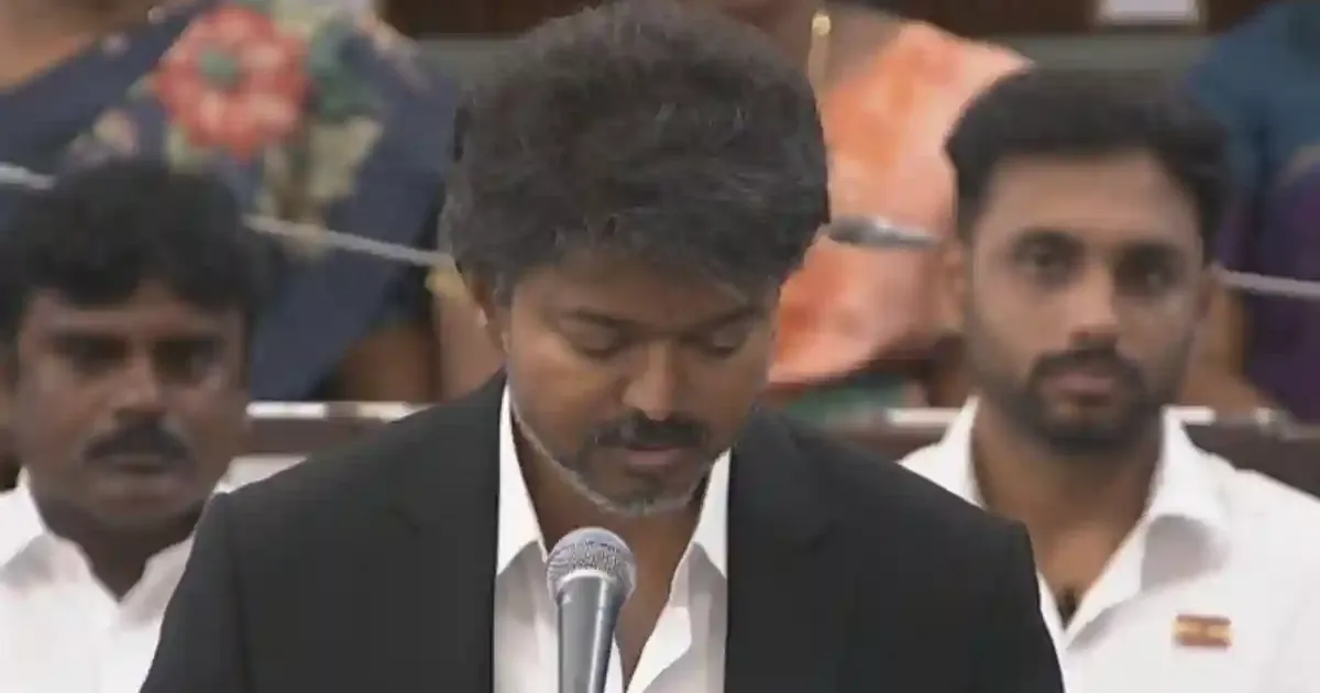 நம்பிக்கை வாக்கெடுப்பு கோரும் தீர்மானத்தை முன்மொழிந்த முதலமைச்சர் விஜய்!